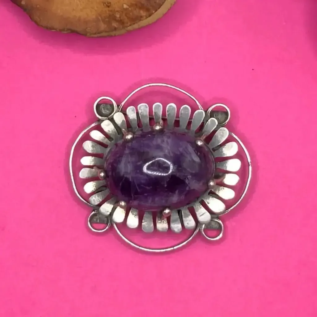 1940 Vintage Taxco silver pin with amethyst