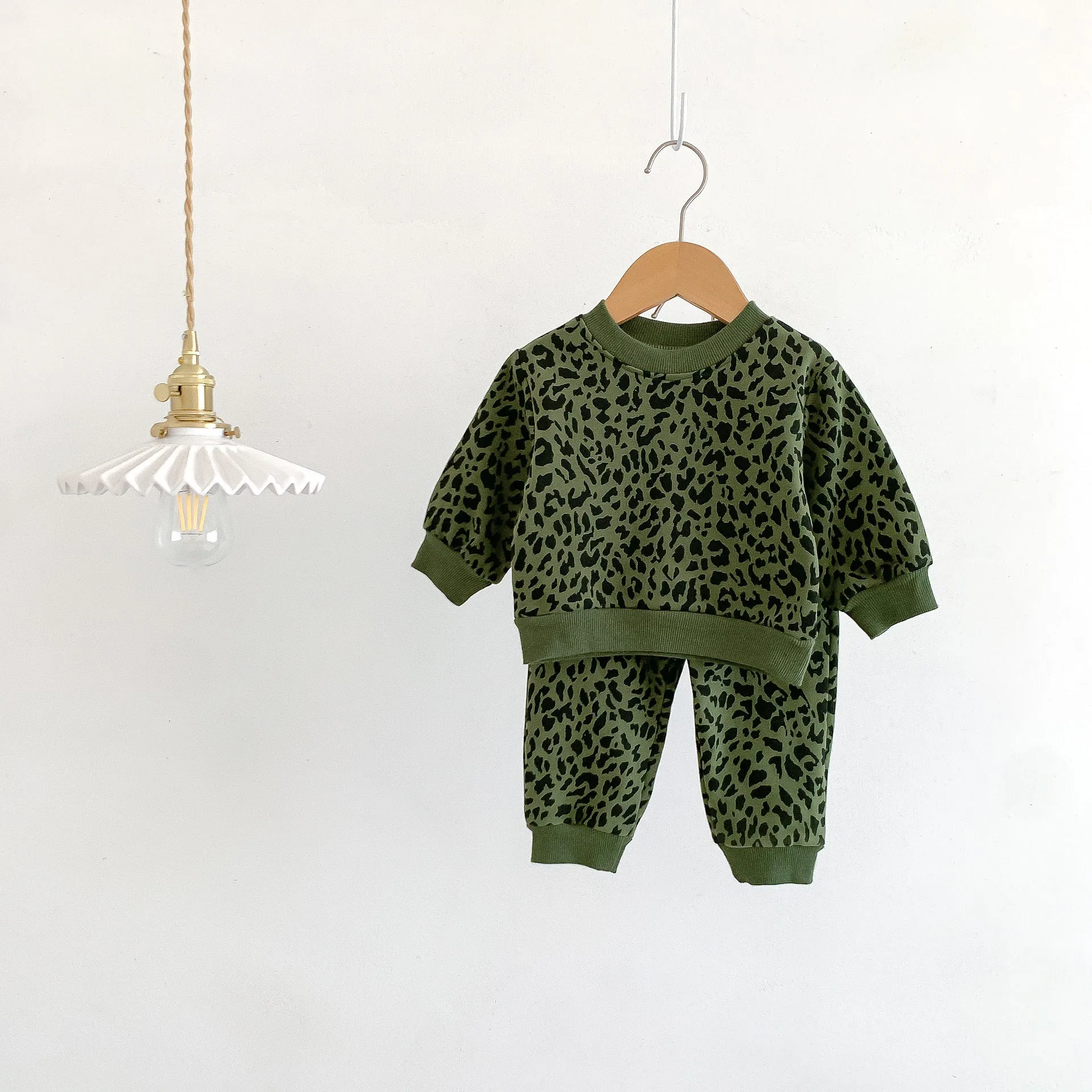 2 Pieces Set Baby Kid Girls Leopard Print Tops And Pants Wholesale 23101910