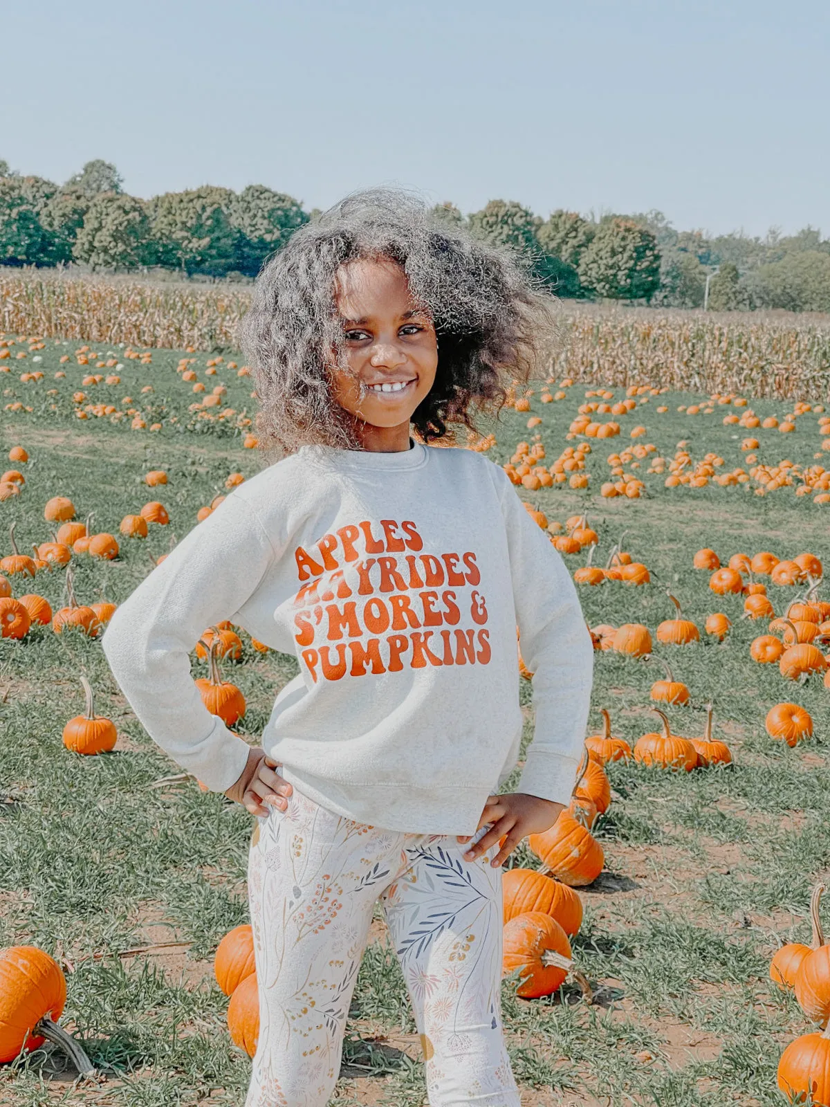 Apples Hayrides S'Mores & Pumpkins Kids Sweatshirt - Natural