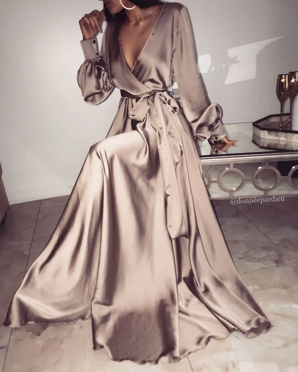 CHAMPAGNE - 'DREAM' Satin Gown