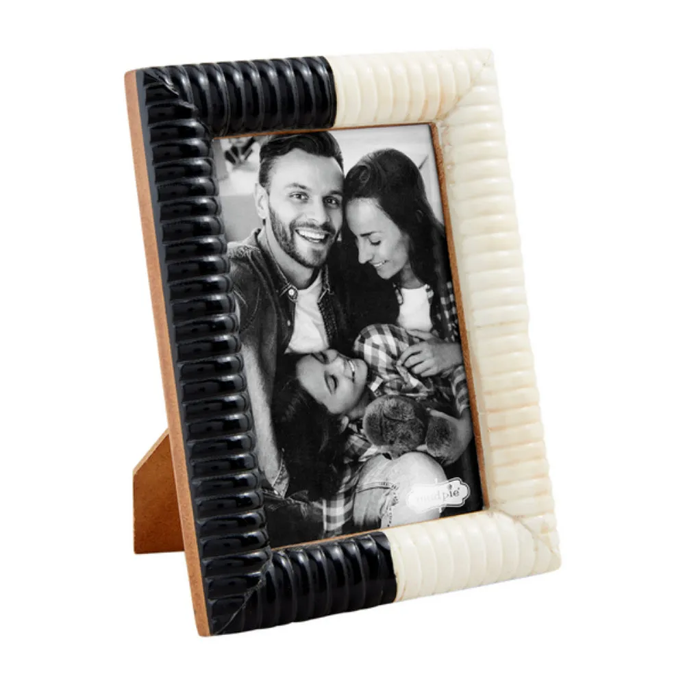 Mud Pie Black & White Ribbed Frame