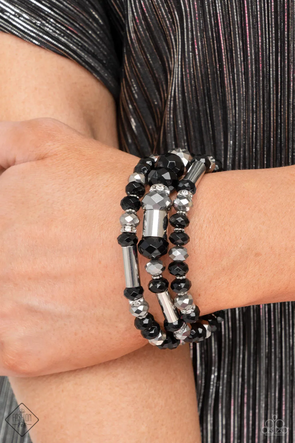 Paparazzi Dynamic Dazzle - Black Bracelet - Fashion Fix - January 2022