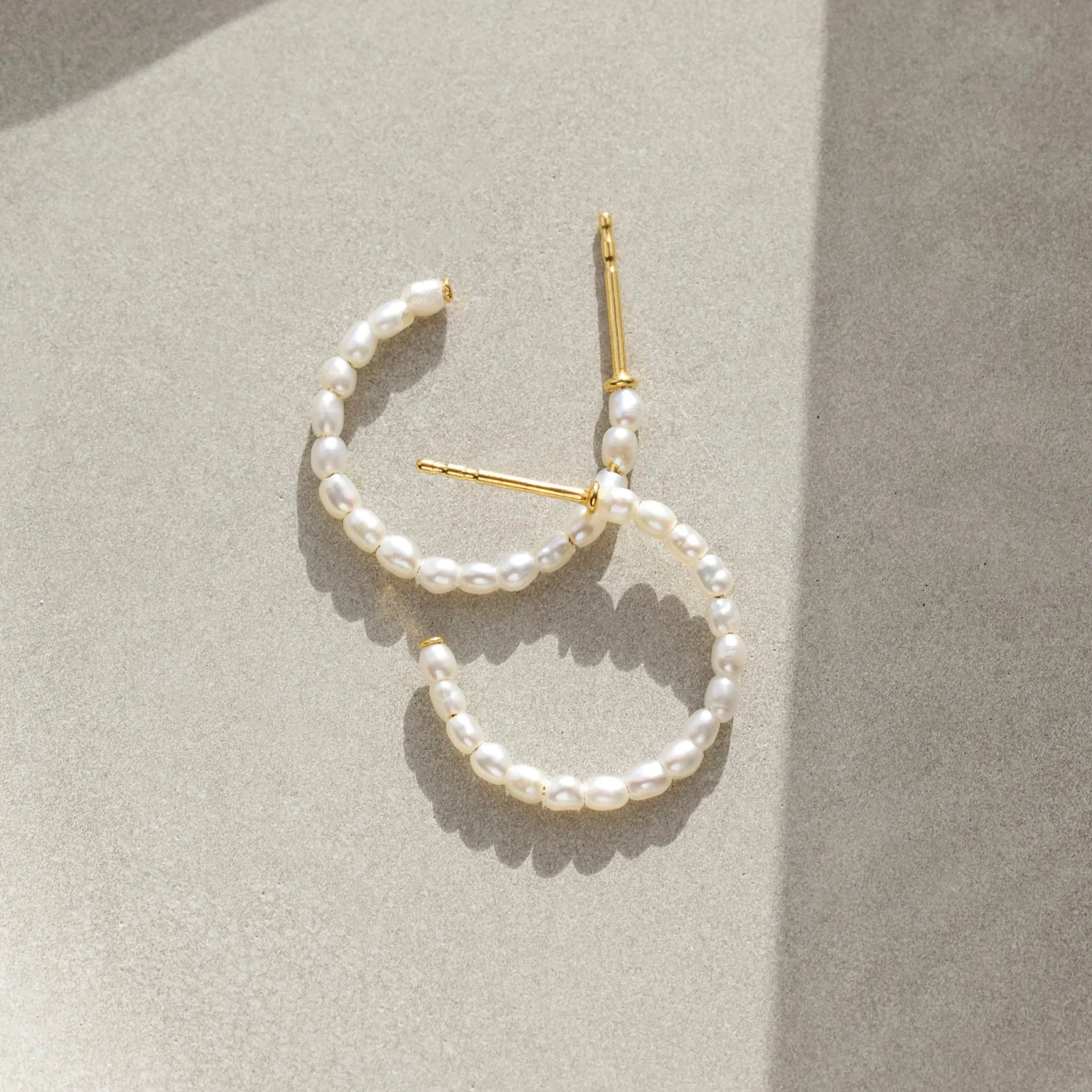 Santorini Seed Pearl Hoops